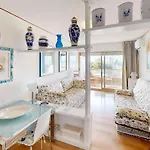 Apartment Climatise Avec Vue Et Terrasse A - Fr-1-196-376
