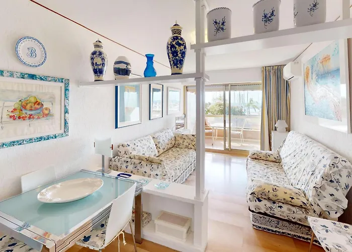 Apartamento Joli Climatisé Avec Terrasse à - Fr-1-196-376